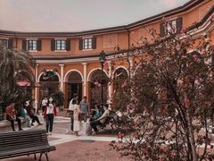 -佛罗伦萨小镇广佛名品奥特莱斯(疏港路店)