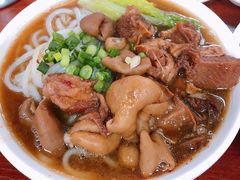 牛腩猪肠河粉-珍珍小食店(西华路店)