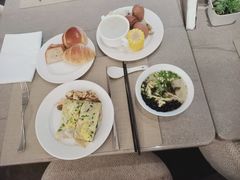 -上海佘山世茂艾美酒店