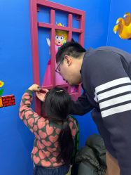 -斯坦熊亲子密室(富力广场店)