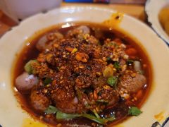 -拈签一笑黄牛肉辣卤串串