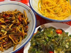 -荆九爷爆炒桥头三嫩(夫子庙店)