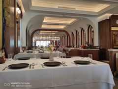 -马克西姆俄罗斯餐厅(通亚街店)