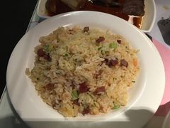 -新大咀港式茶餐厅(宝山万达店)