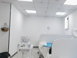 -蕾特恩专业祛痘