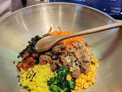 烤牛肉拌饭-梨花牛肉汤饭(仁恒伊势丹店)