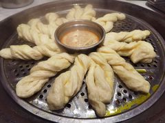 -粘豆包柴火铁锅炖
