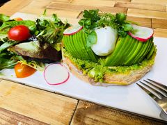 avocado&nbsp;toast-Elephant Grounds(STARSTREET)