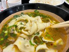 -杨记清芳牛肉拉面(宝龙广场店)