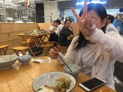 -狮头牌卤味研究所·卤味饭(花城汇南区店)