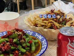 -江城燕子大排档(江汉路步行街店)