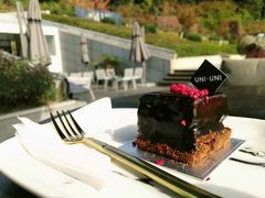 -UNI UNI(环亚凯瑟琳店)