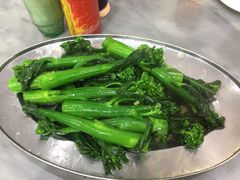 芥末芥蓝-红星光发煲仔饭(大石街店)