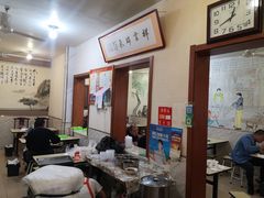 大堂-张吉祥花椒肉火烧(老潍县美食城店)