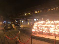 -峨眉山报国寺