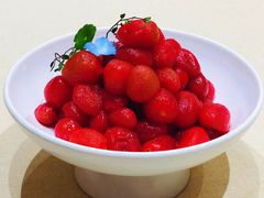 蜜汁圣女果-将相和·海鲜蒸饺大连菜