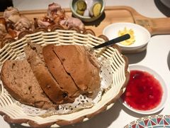 -俄士厨房(五棵松华熙LIVE店)