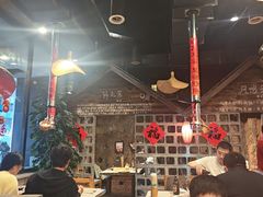 -破瓦寒窑烤羊排·鲜牛肉烧烤