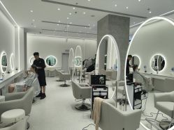 -Meng Lang 梦郎白金店
