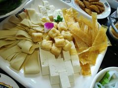 -何鲜菇火锅(大营盘店)