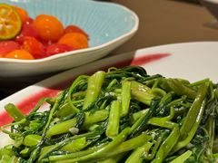 蒜蓉空心菜-麻六记(深圳首店)