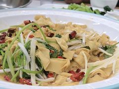 -一口猪海鲜浑锅·东北家常菜