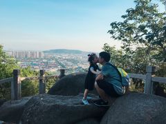 -灵岩山风景区
