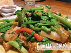 -川流不息·地道川菜·小龙虾(新松江路店)