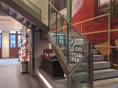 -星巴克臻选(上海今潮8弄店)