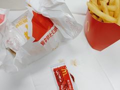 -麦当劳(静安寺店)