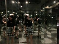 -穹六人间 people 6(岳阳路店)
