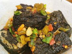 -黑白电视长沙小吃(美林M·LIVE天地东座店)