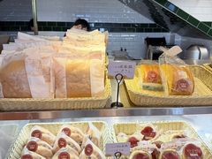 -龙凤点心饼家·39年老字号(松岗店)