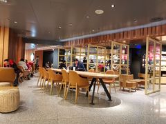 大堂-星巴克臻选(国贸商城首店)