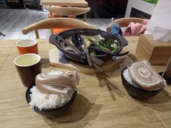 -极有家小鱼小鸡石锅煲(佳兆业店)