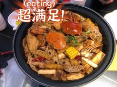 -多嘴超级肉蟹煲(中街恒隆故宫店)