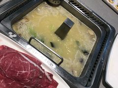 -海底捞火锅(宝龙广场夜宵主题店)