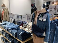 -优衣库(上海正大广场店)