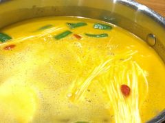 -呷哺呷哺 黄金牧场 (新中关购物中心店)