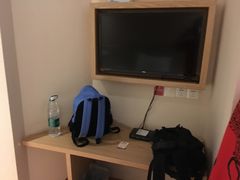 -7天连锁酒店(上海徐家汇龙华路地铁站店)