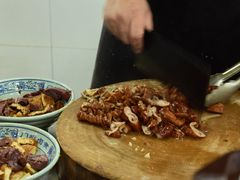 卤煮火烧-门框胡同百年卤煮(新街口店)