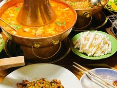 -雀舞云南菜(天津天河城购物中心店)