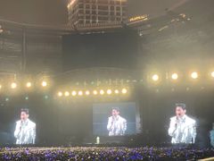 -上海体育场