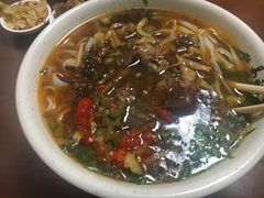 牛肉酸菜汤粉-易裕和·长沙米粉(友谊路店)