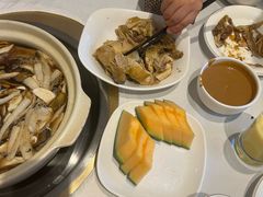 -天宜隆蘑菇宴火锅(石景山旗舰店)