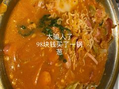 部队火锅-本家韩国烤肉(青岛万象城店)