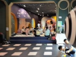 -MELAND CLUB亲子乐园·派对·餐厅(北京芳圆里ID MALL店)
