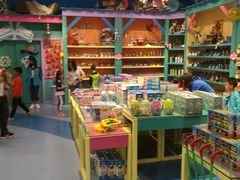 -多彩贵州城极地海洋世界