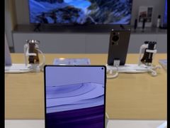 -华为授权体验店(中山公园来福士)