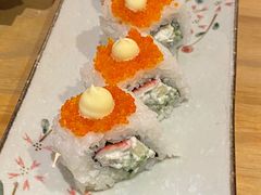 加州卷-一井烧肉·活鳗·寿司(望京SOHO店)